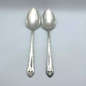 Holmes‎ & Edwards LOVELY LADY Soup Spoons Silverplate Lot of 2 IS Vintage